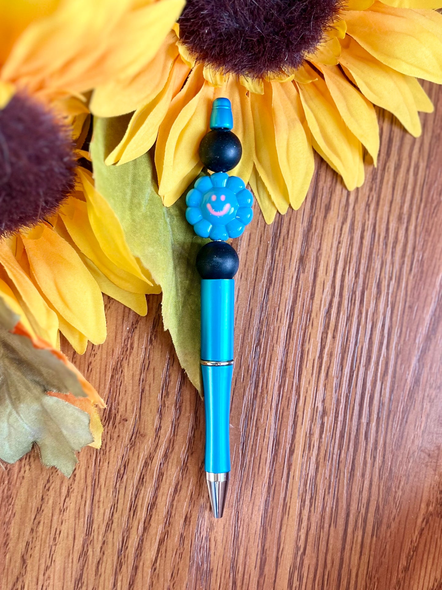 Blue Flower Smiley Pen