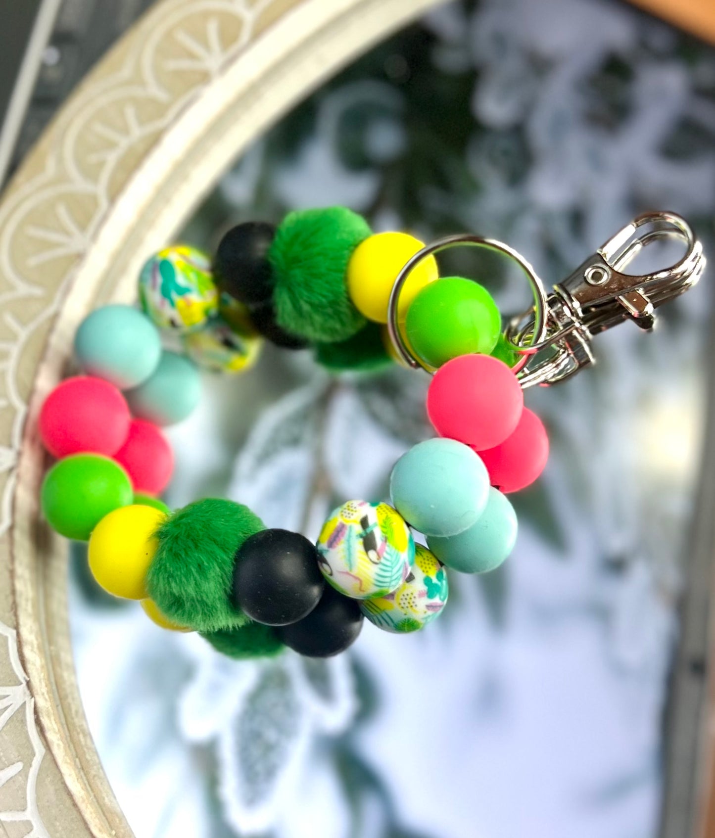 Tropical wristlet