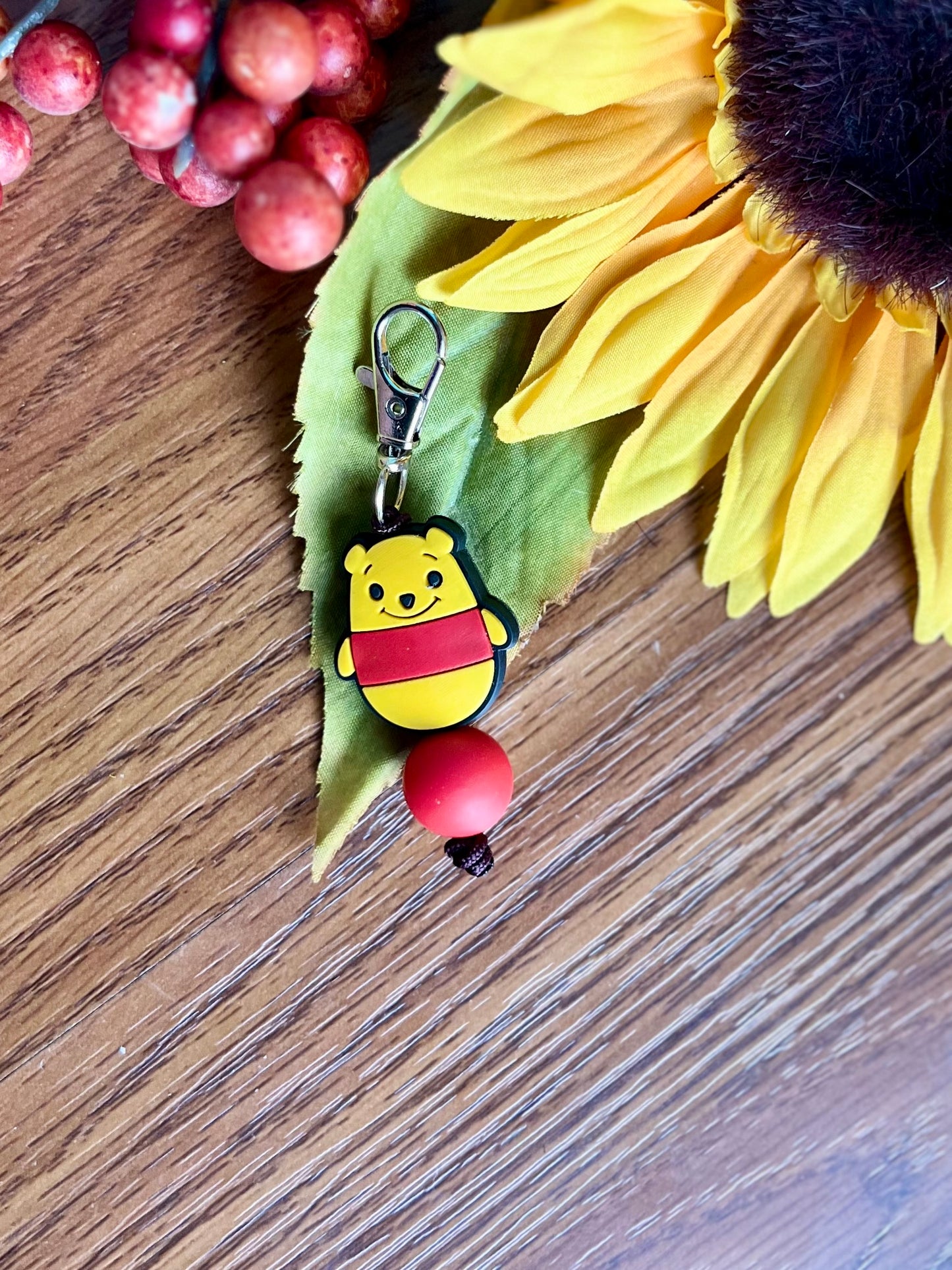 Pooh Zipper Pull
