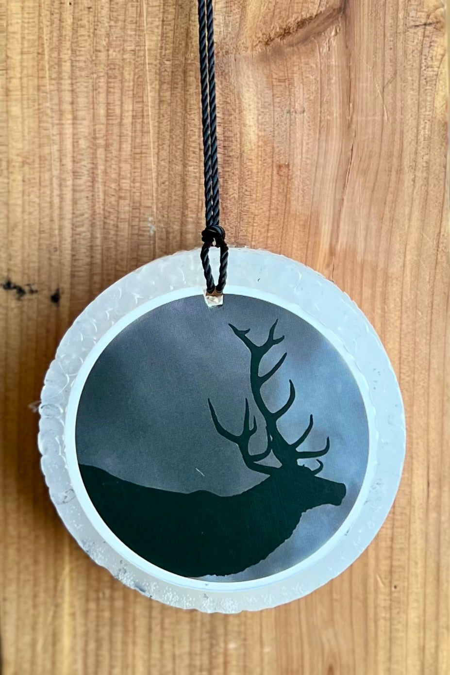 Pine Cedarwood Clear Black Deer Freshie