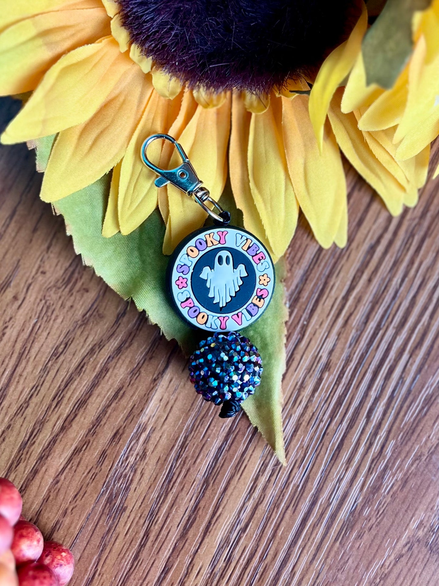 Spooky Vibes Zipper Pull