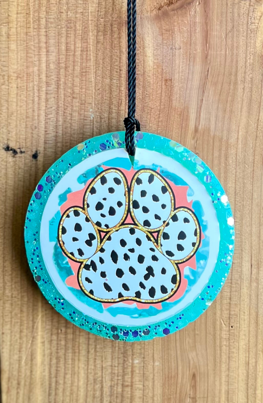 Golden Ghourd Paw Freshie