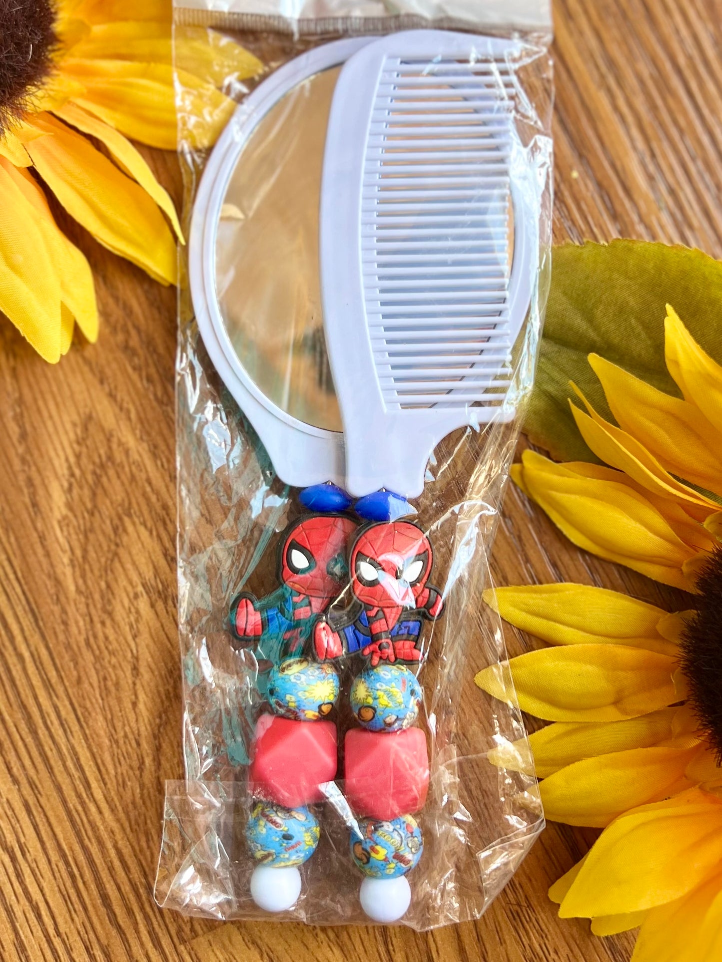 Spidey Comb and Mirror Set