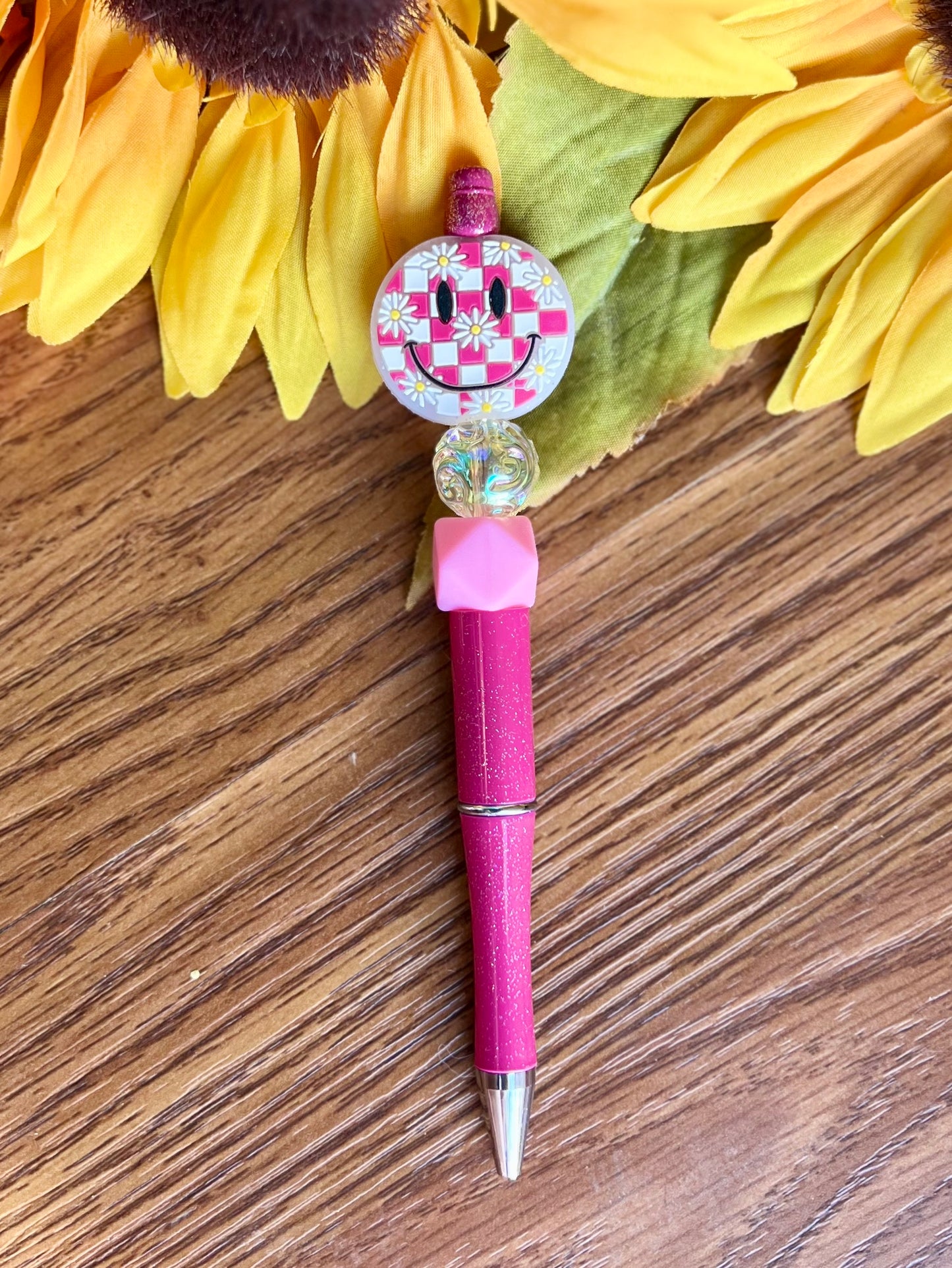 Pink Checkered Smiley Pen
