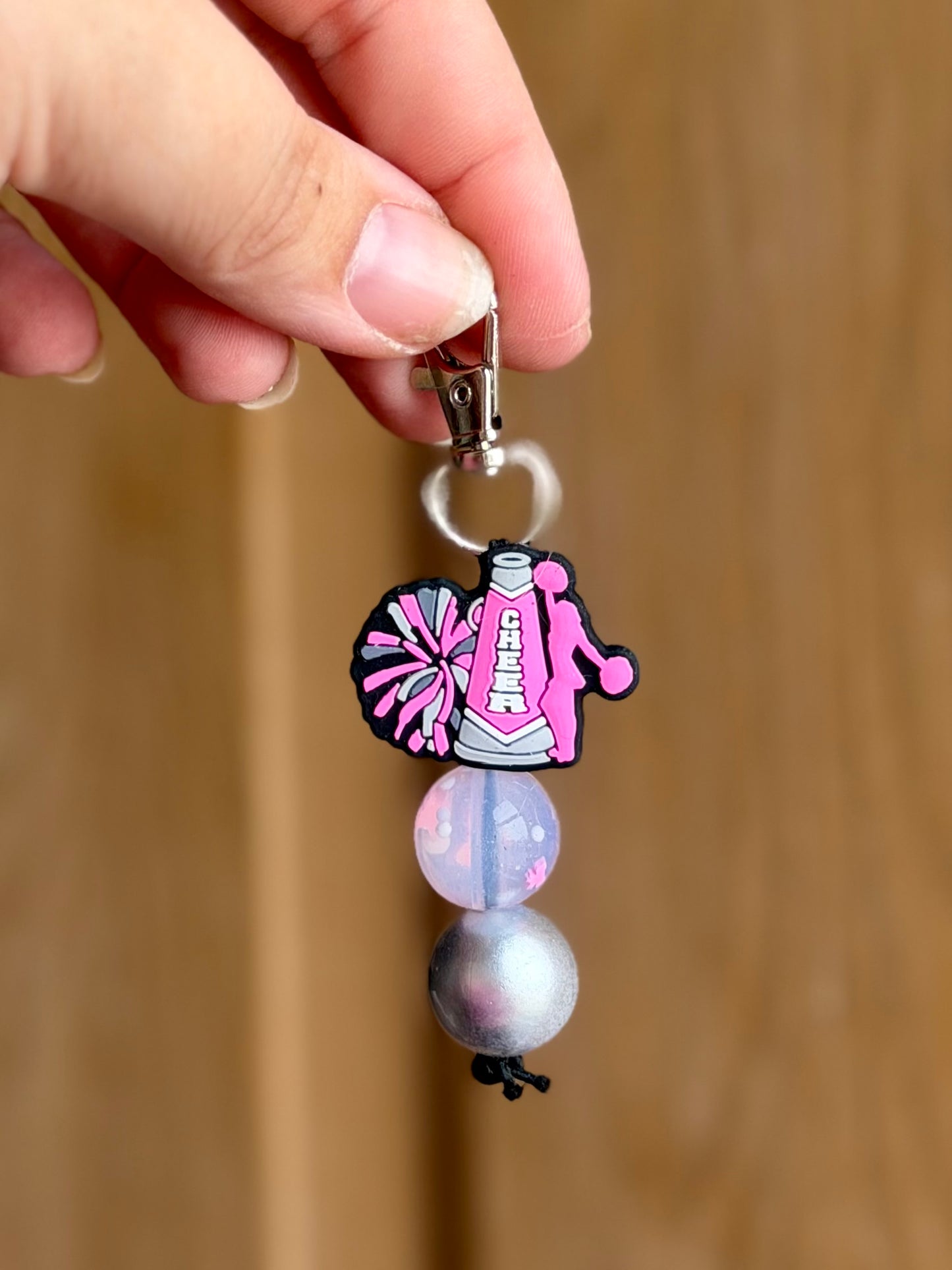 Cheer zipper pull