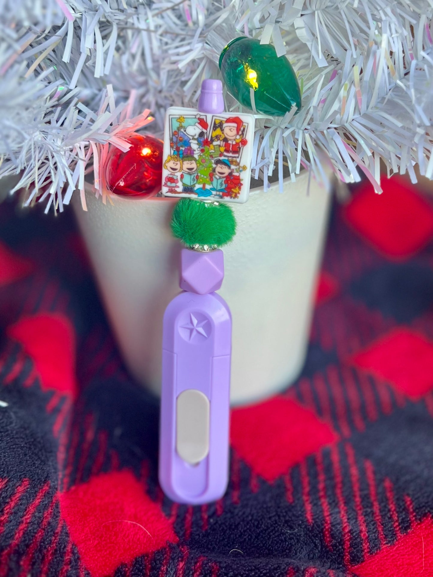 Holiday Peanuts Box C-tter