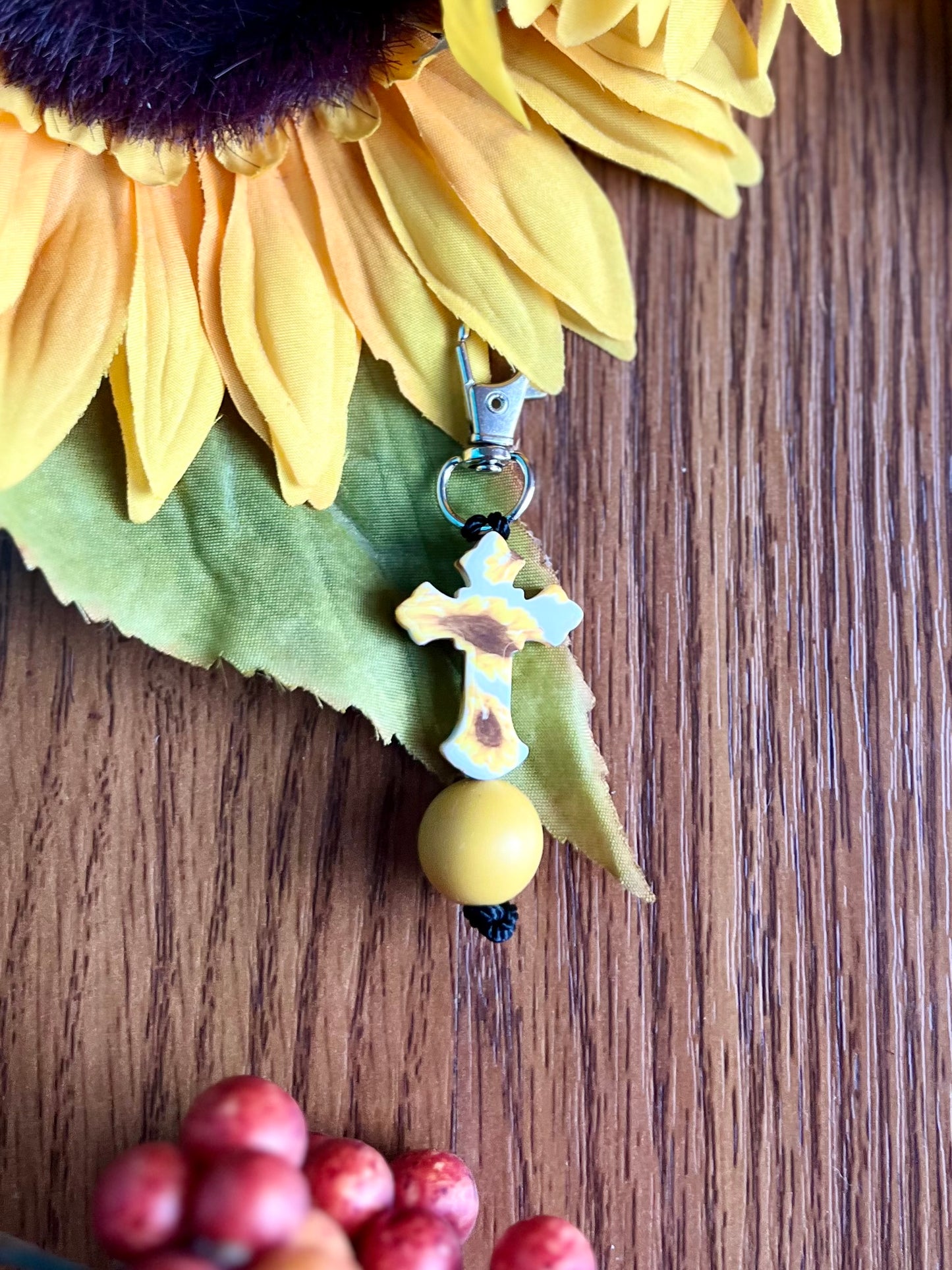 Sunflower Cross Zipper Pull